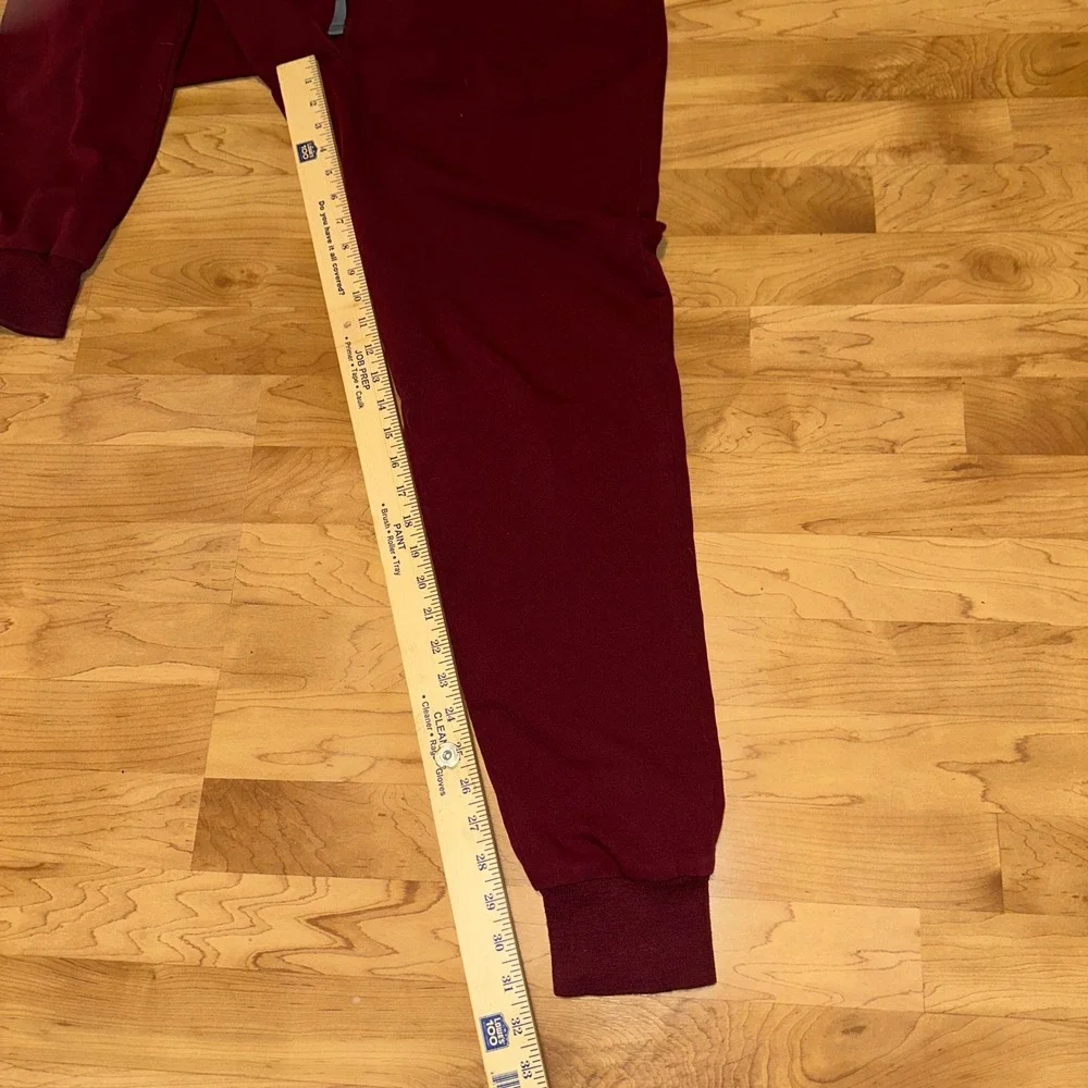 FIGS Tansen Men's Jogger Burgundy size Large Tall po‎ 1645 style mxxsw2004t